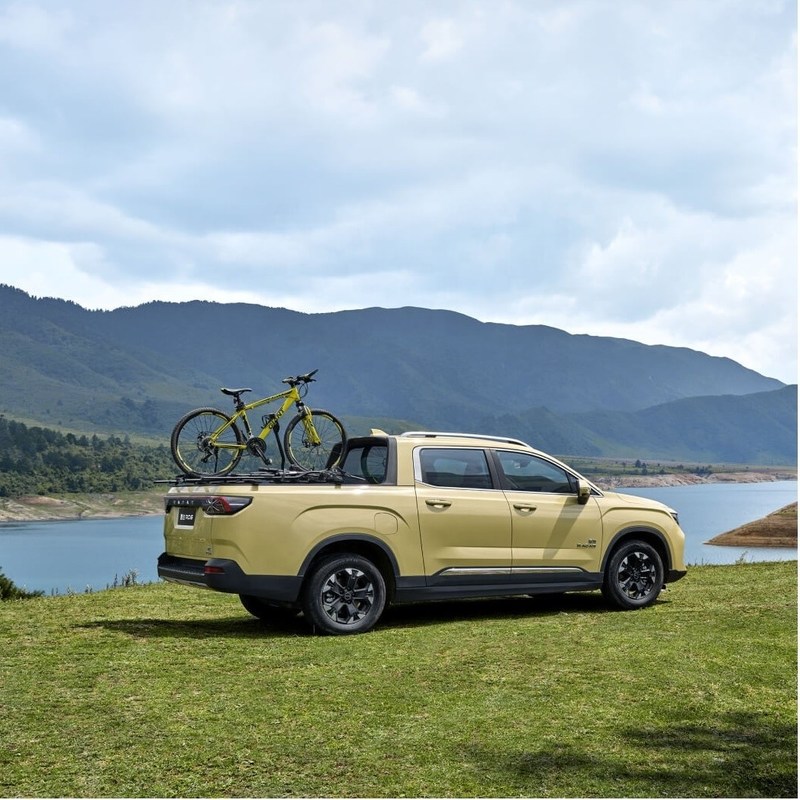RD6 Pick UP Carro elétrico puro com pacote de reboque e carregador de bateria Velocidade máxima 185 lugares 5