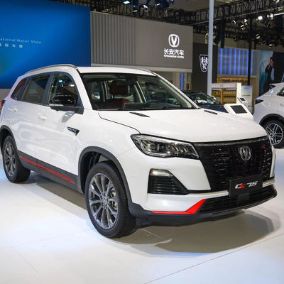 Veículos de alta velocidade 0 km Carros usados 2024 Changan Cs75 5 lugares SUV Sedan com estrutura de carroceria
