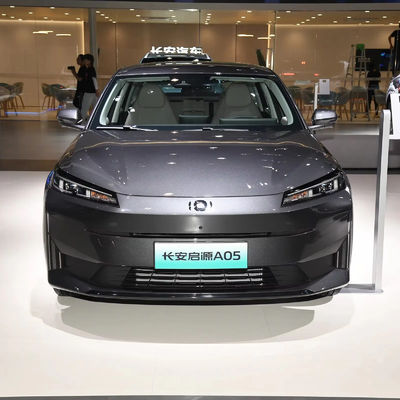 2024 Compacto Changan Qiyuan A05 Carro com capacidade de bateria de 94,3kWh e massa total de 1980kg