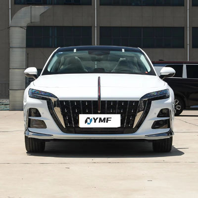 Alta Velocidade 230km/h e Compacto Tamanho 2023 Hongqi H6 2.0T Limousine de gasolina com acessível