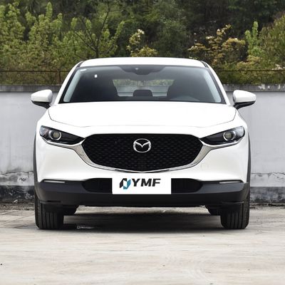 Changan CX-30 O SUV Elétrico Ultimate com faróis LED e ajuste manual do assento