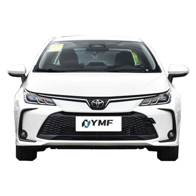 Volante multifunção 2023 Toyota Hybrid 1.8L Sport com sistema ESC avançado