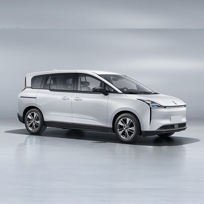 2850 distância entre eixos 260 Torque do motor 419KM Max Range Alta velocidade 140km/h Carro elétrico Carros usados